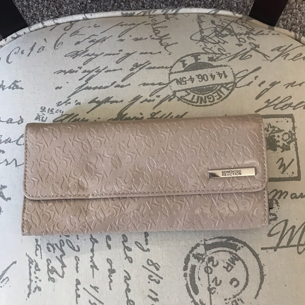 Kenneth Cole Reaction Wallet
